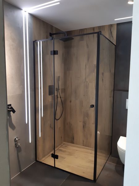 Kabina prysznicowa w stylu industrialnym w ofercie krakowskiej firmy Housekrup